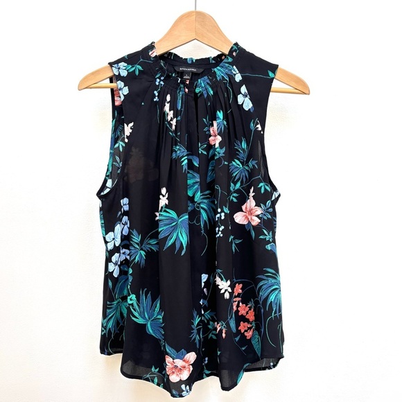 Banana Republic Sleeveless Pleated Neck Blouse Tropical Dark Floral Black Large - Picture 2 of 10